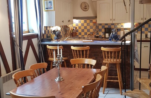 Saint-Valery-sur-Somme House | Townhouse 19th (5 bedrooms), close to the sea.