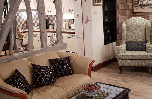 Saint-Valery-sur-Somme House | Townhouse 19th (5 bedrooms), close to the sea.