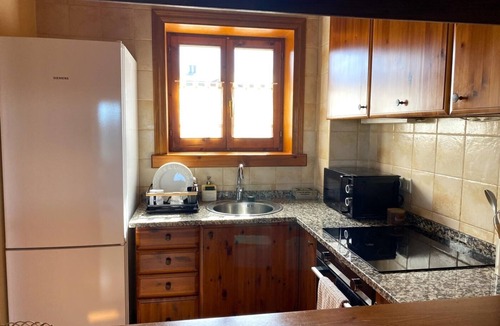 Palau-de-Cerdagne House | Townhouse 3 rooms Pool, Fireplace, Garden & Dryer