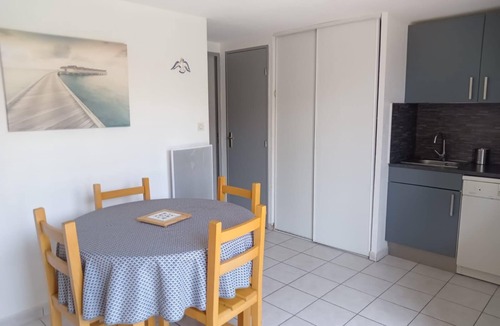 Sainte-Marie-Plage House | Townhouse with terrace, 6min walk to the beach