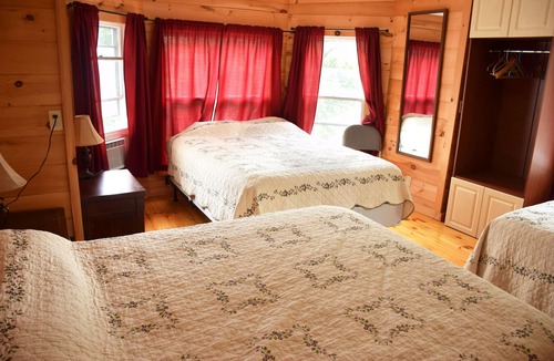 Richfield Springs House | Townhouse Hotel