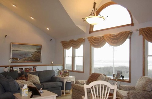 Strathmere House | Townhouse in Strathmere