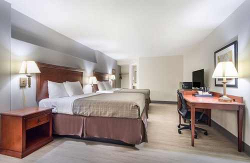 High Point Hotel | Townhouse Inn