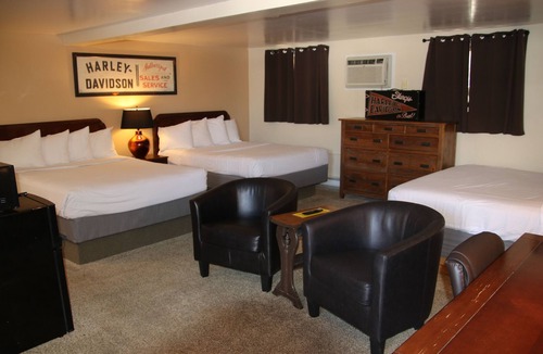 Lusk Hotel | Townhouse Motel