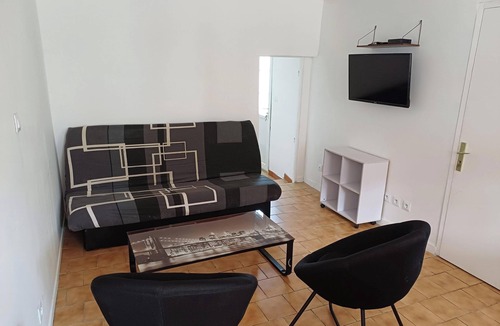 Chatillon-sur-Indre House | TOWNHOUSE NEAR BEAUVAL ZOO
