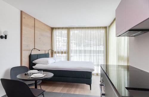 Sankt Moritz-Bad Apartment | Townhouse N9
