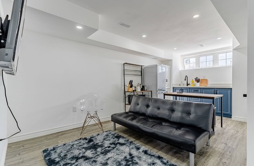 Whitby House | Townhouse near the conservation areas