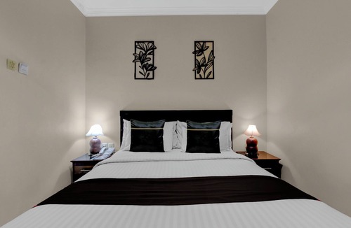 Sukaradja Hotel | Townhouse Oak near Margono Hospital Purw
