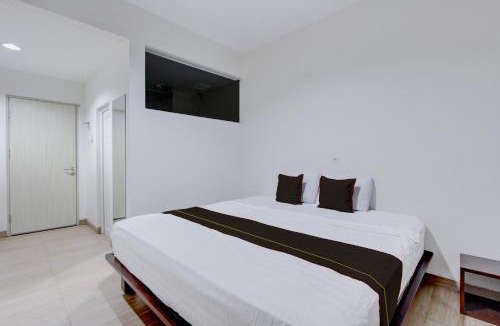 Grogol Hotel | Townhouse Oak near The Park Mall Solo formerly D’Nawasena Guest House