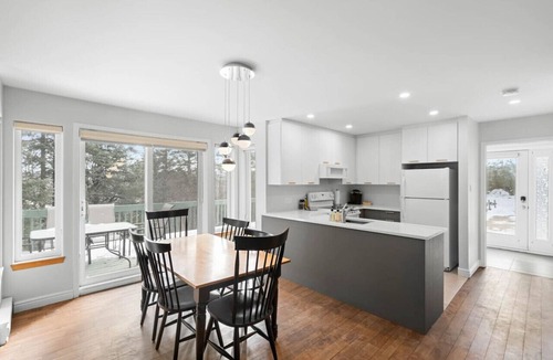 Mont-Tremblant Villa | Townhouse on the Golf w/Pool Access -Aiglon 1748