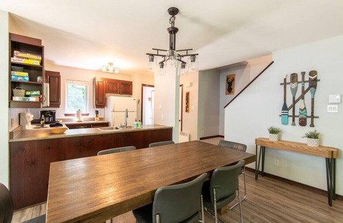 Mont-Tremblant Villa | Townhouse on the Golf w/Pool Access -Aiglon 1717