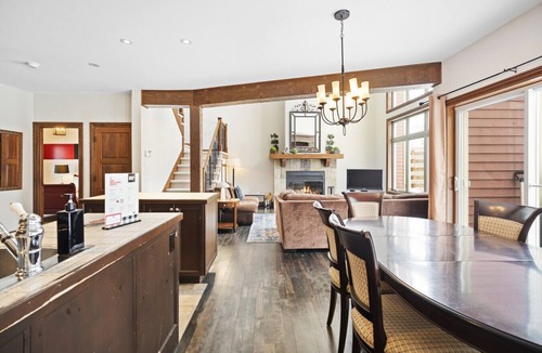 Mont-Tremblant Villa | Townhouse on the Golf La Bête -10min to Tremblant