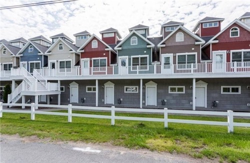 Alexandria Bay House | Townhouse on water with boathouse!