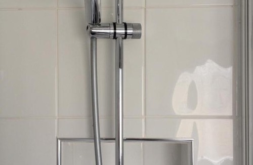 Truro House | TOWNHOUSE ROOMS