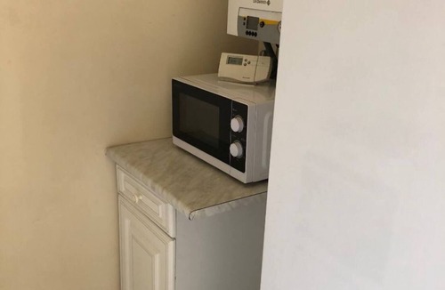 Montfort-le-Gesnois House | TOWNHOUSE WITH 2-BEDROOM GARAGE