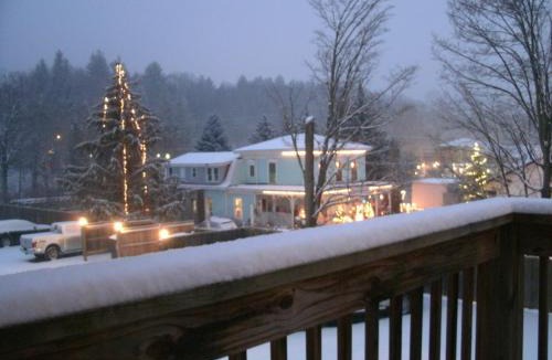 Windham Apartment | Townhouse W Private Deck & Mt View