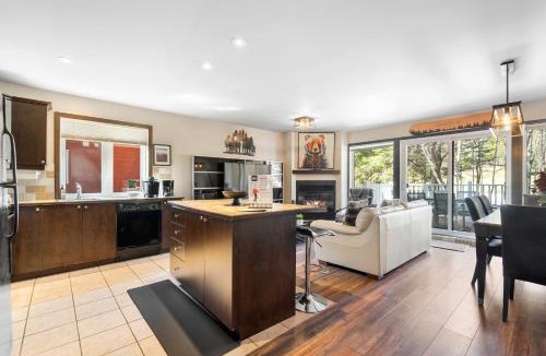 Mont-Tremblant House | Townhouse With Free Shuttle To Tremblant Resort