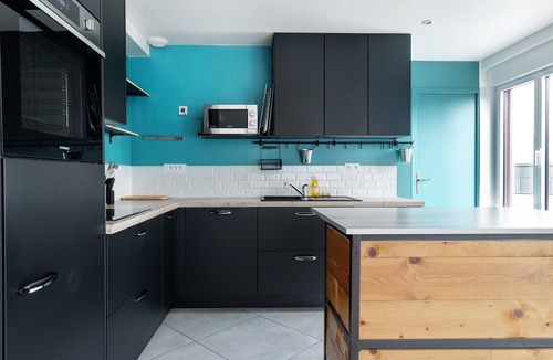 Tiffauges House | Townhouse with Garden for 6, Private Terrace and Wi-Fi