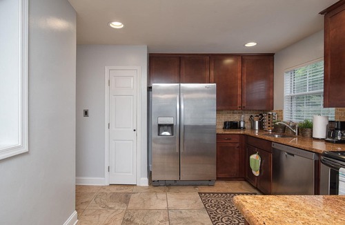 Stafford House | Townhouse with great value