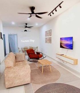 Kampung Jelatang House | Townixi Stay