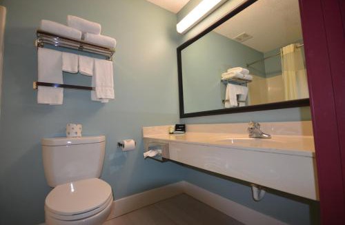 Chaska Hotel | TownSquare Place