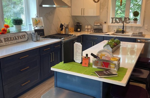 Stockton House | Towpath Weekend Retreat along river