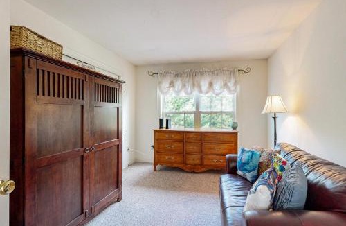 Southwest Harbor House | Toya's Cottage