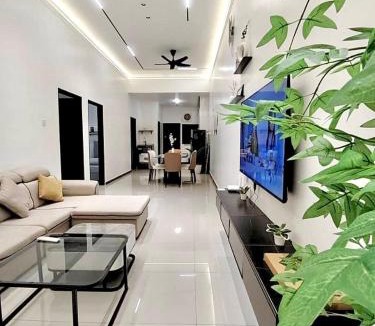 Asam Kumbang Resort | Tpg Creek Lodge