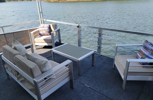 Royal Boat Rental | tPlan Ahead for Spring & Summer — Secure Your Stay Today! No cleaning fee!