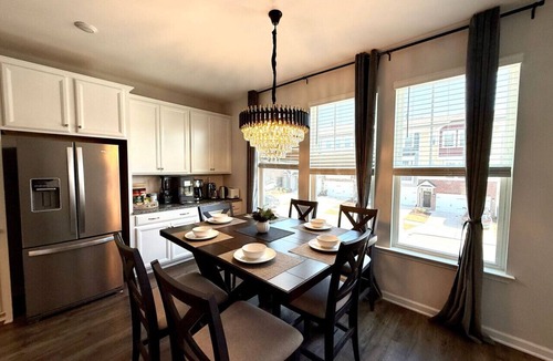 Durham Villa | TPV - Xanadu - New-By RDU w/Heated Indoor Pool&Gym