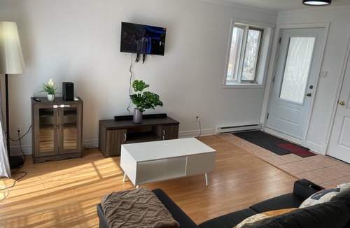 Lachenaie Apartment | Très Beau Appartement Paisible et Agréable Dans le Vieux Terrebonne
