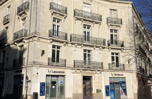 Quartier Bretagne Apartment | Très bel Appartement, Plein Centre Nantes, 190 m2