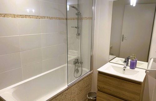 Quartier Bretagne Apartment | Très bel Appartement, Plein Centre Nantes, 190 m2