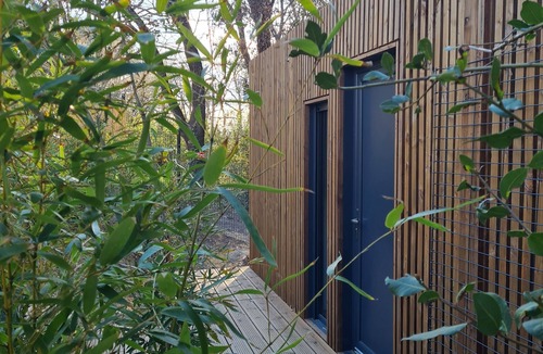 Sommieres Apartment | Trés Jolie Studio