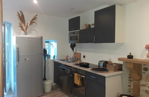 Trevoux Apartment | Trévoux: Loft Ravissant Avec Terrasse