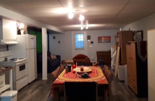 Ste-Lucie-des-Laurentides Apartment | Très Grand Loft à Louer Près de Val-david