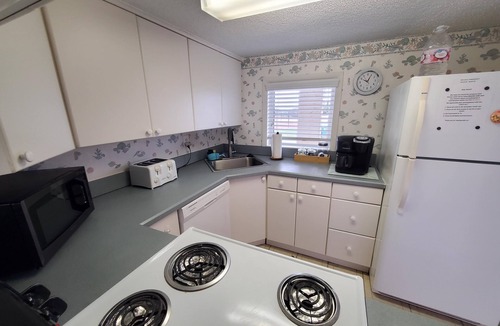 Crescent Beach Condo | Tradewinds 151, 1 Bedroom, 1 Bath, Upgraded, Ocean Front Complex