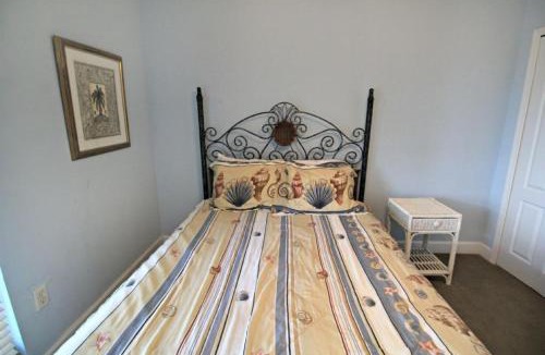 Crescent Beach House | Tradewinds 53