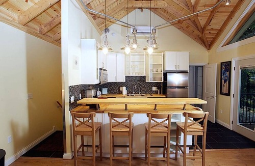 Lindsborg Apartment | Tradhuset Swedish Studio with Private Deck