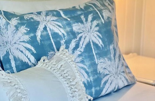 Bundaberg North House | Tradies Paradise 5 Bed, 3 Bath with WiFi & AC