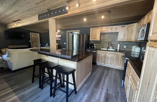 Nordman Cabin | Trading Post at Priest Lake