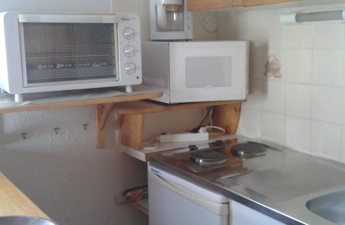 Les Villards-sur-Thones Apartment | Traditional plank Savoyard Chalet