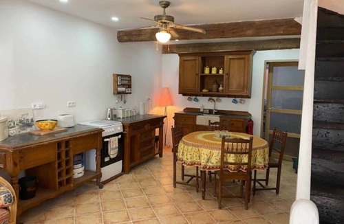 Quillan House | Traditional 3 bedroom home in Quillan