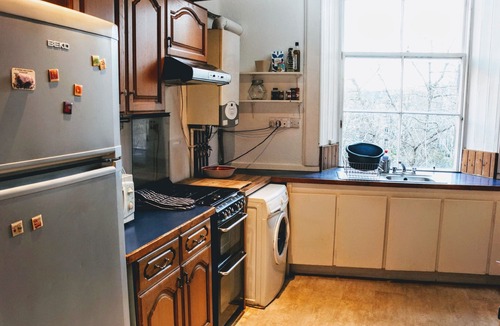 Bruntsfield Apartment | Traditional 5BD Flat Overlooking Bruntsfield Links