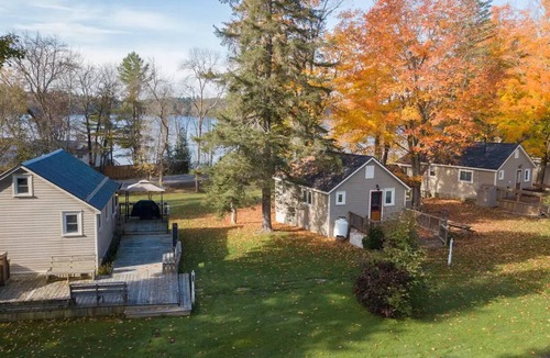 Muskoka Lakes Cottage | Traditional Cottage in Muskoka Lakes Bala