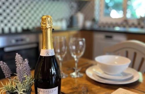 Stanton Drew Cottage | Traditional Country Cottage