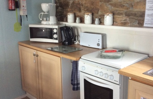 Saint-Mayeux Cottage | Traditional Farmhouse Gite at the heart of Brittany (Sleeps 6 in 3 Bedrooms)