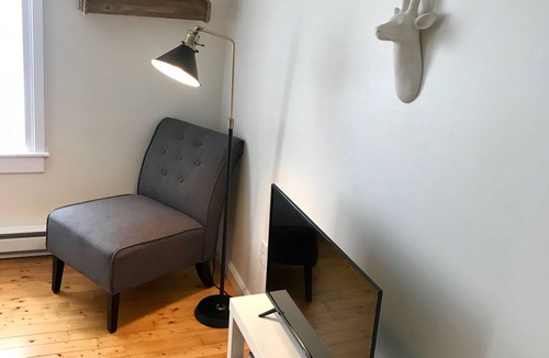 Bonavista House | Traditional Home In The Centre Of Town