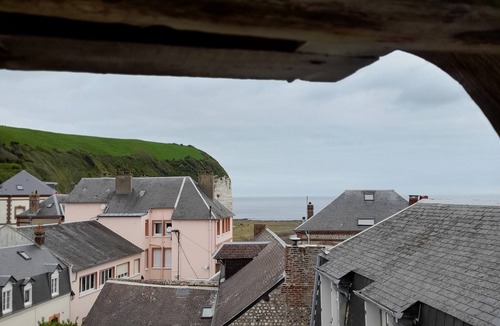 Yport Cottage | Traditional house 50 m from the beach in a listed village, with sea views