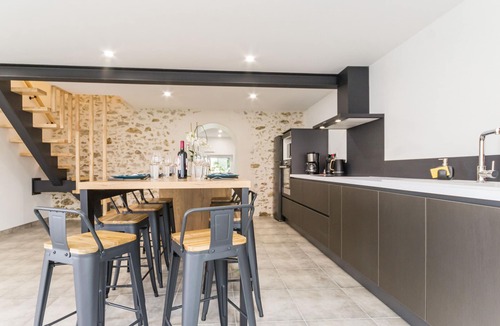 Clisson Cottage | Traditional House with Terrace near Clisson, Perfect for Family Stays